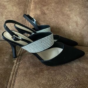 Nina. SIZE 8.5. Black leather with silver gem dress heels